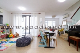 【清水灣品味裝修村屋出售】綠景・實用家庭佈局