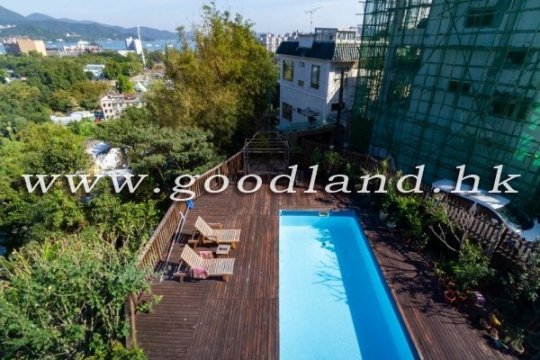 西貢市中心村屋出售