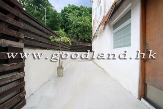清水灣實用村屋出售