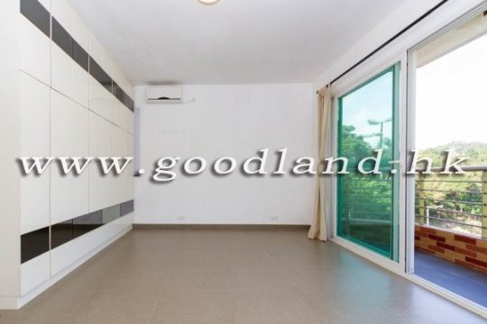【清水灣花園村屋出售】品味裝修・綠景