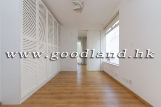 【清水灣家庭村屋出售】寬敞實用佈局・屋況企理