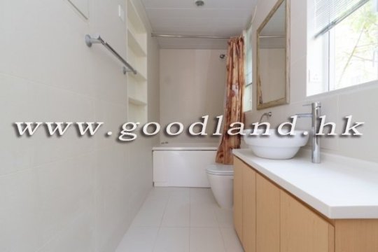 【清水灣家庭村屋出售】寬敞實用佈局・屋況企理
