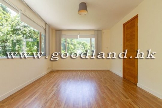 【清水灣品味裝修村屋出售】綠景・實用家庭佈局
