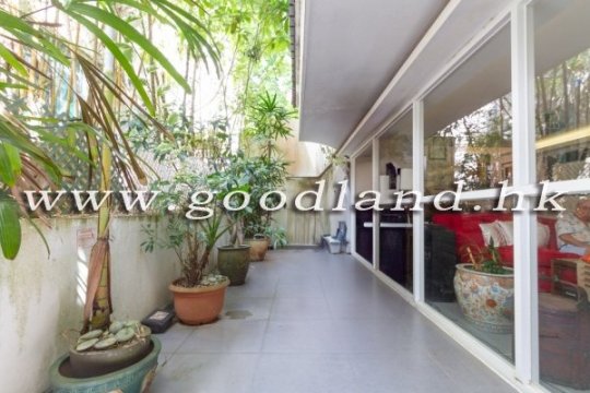 【西貢海景村屋出售】花園・品味裝修・低密度清幽