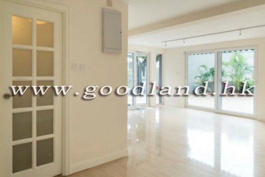 【西貢海景村屋出售】花園・屋苑泳池・泊車便利