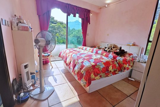 Clear Water Bay Garden House For Sale