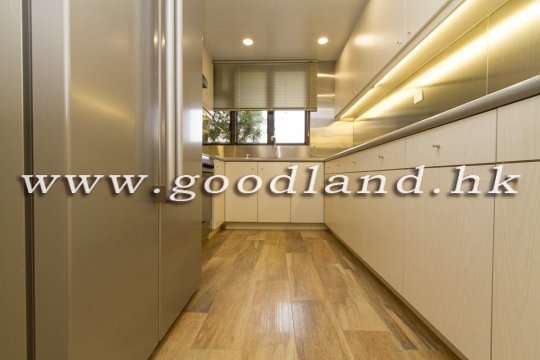 【清水湾靓装大花园豪宅放售】3房1套连工人房｜绿景屋苑泳池