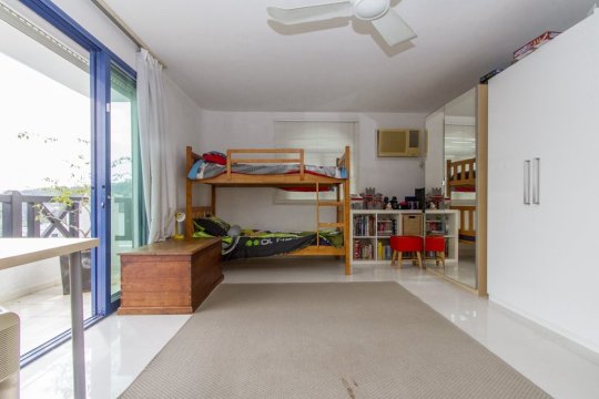 【西貢海景村屋出售/出租】泊車便利