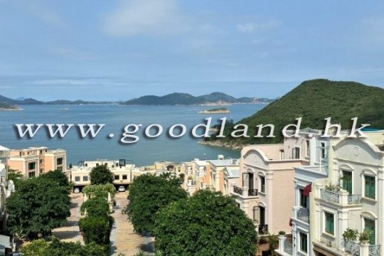The Portofino設計裝修別墅出售｜會所車房